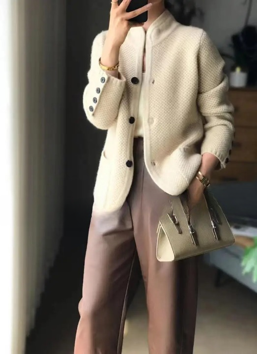 Lucille Damen Cashmere-Weste – Eleganter Schnitt mit Knöpfen