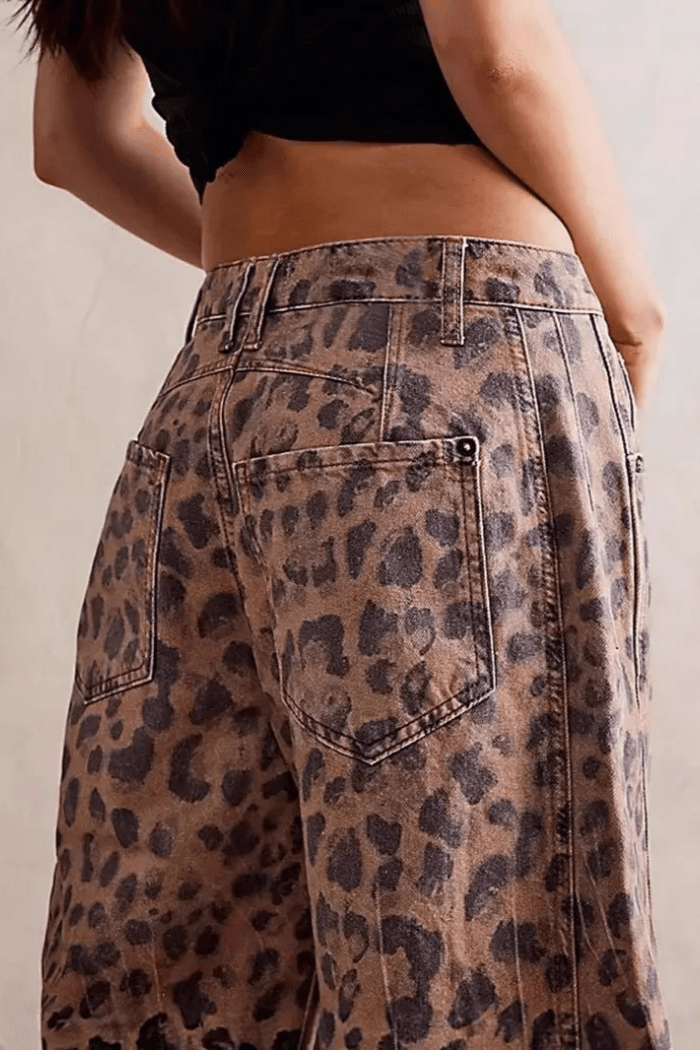 Zadie Barrel Jeans mit weitem Bein und mittlerer Taille