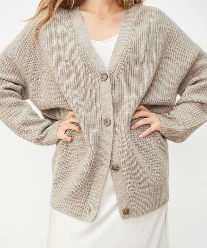Alyssa Cardigan – Eleganter Pullover für Damen