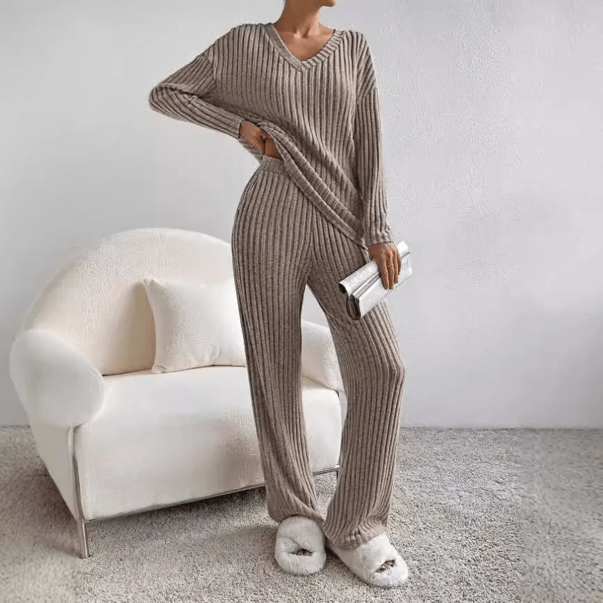 Zweiteiliges Geripptes Lounge Set | Bequem & Stilvoll für Damen | Clara