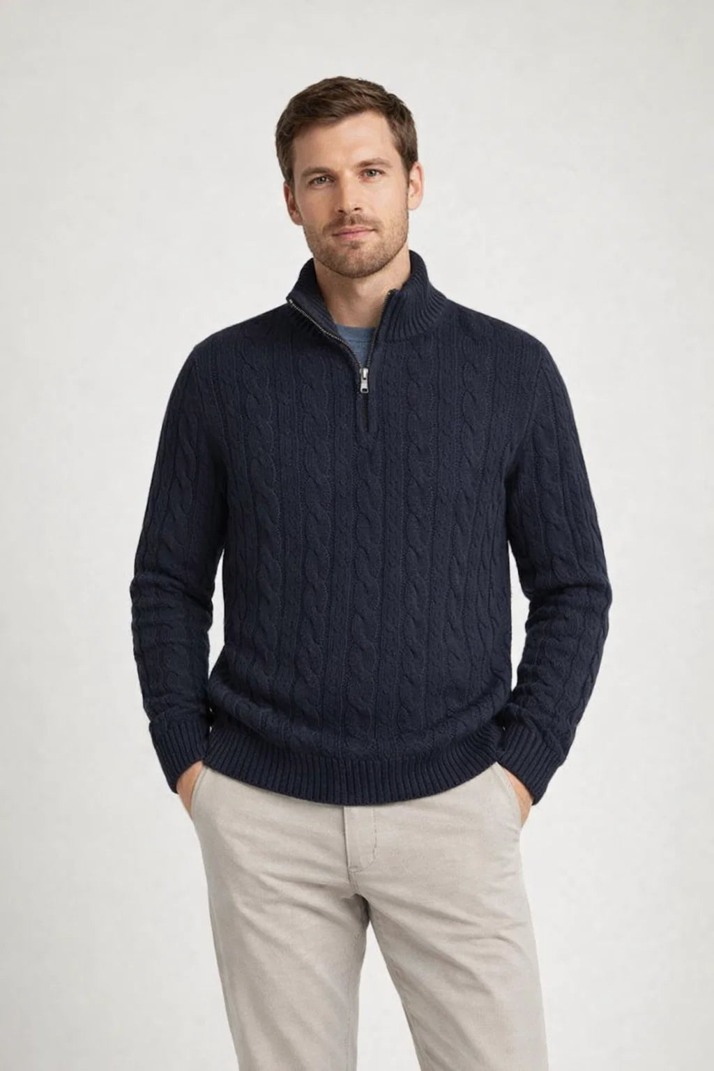 Strickpullover mit Halbreißverschluss und Stehkragen