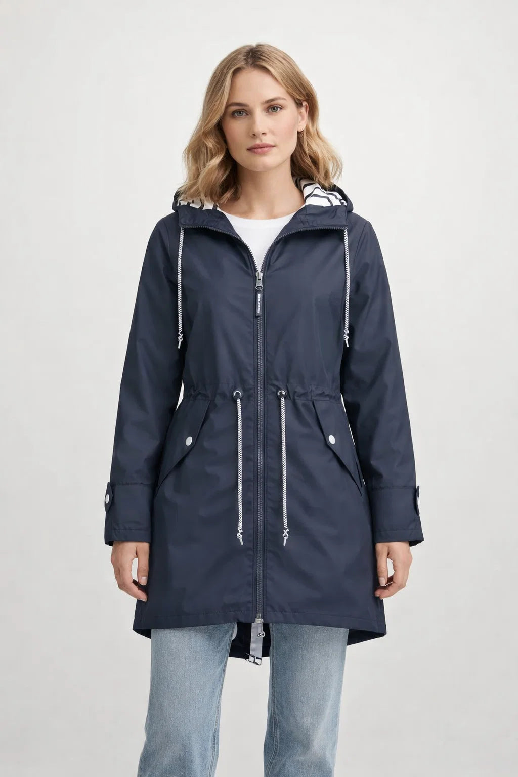 Wasserdichte Damenjacke - Leichter Kapuzenmantel Maren
