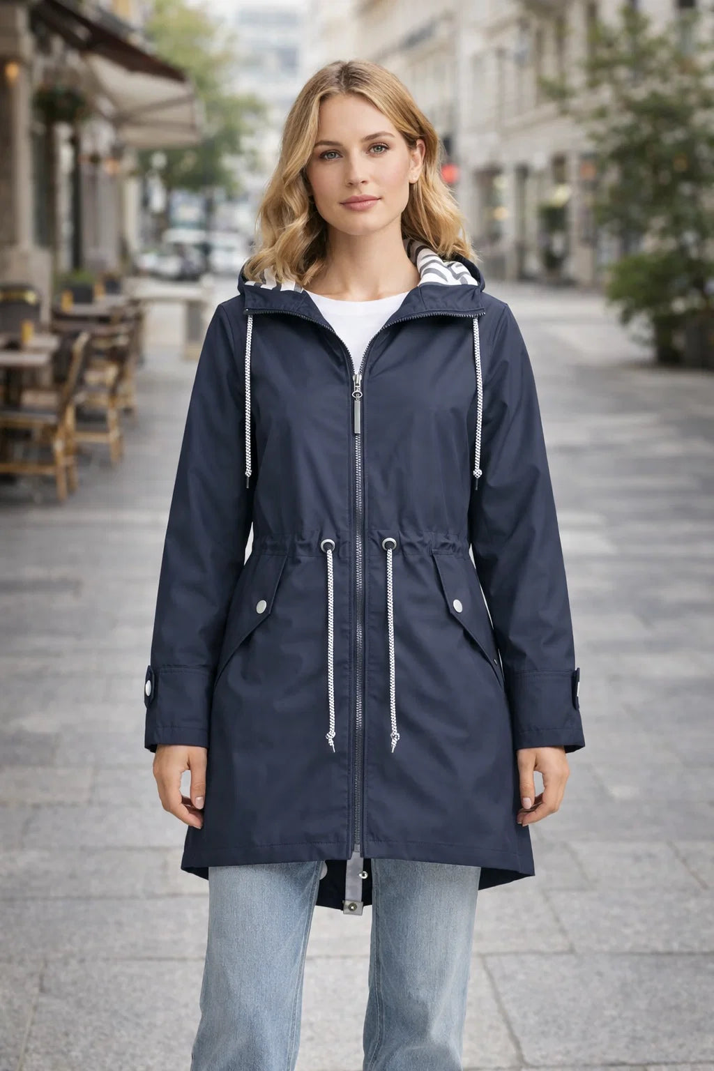 Wasserdichte Damenjacke - Leichter Kapuzenmantel Maren